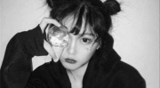 女生冷酷霸气黑白头像
